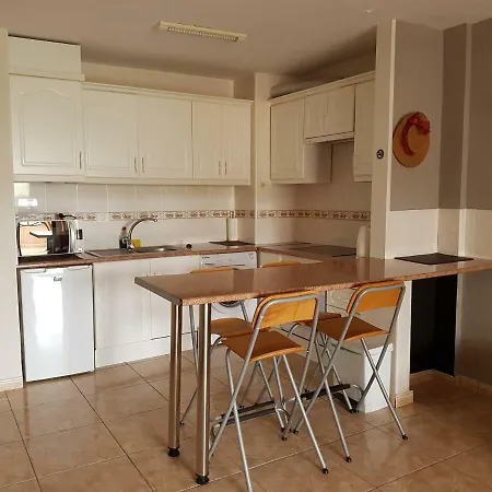 On Avenida De Amsterdam 3 Apartment *
