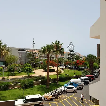 On Avenida De Amsterdam 3 Apartment Los Cristianos (Tenerife)