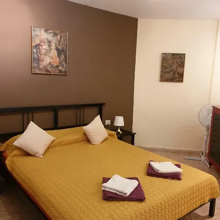 On Avenida De Amsterdam 3 Apartment *